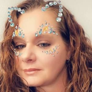 Meet your Posher, Tanya